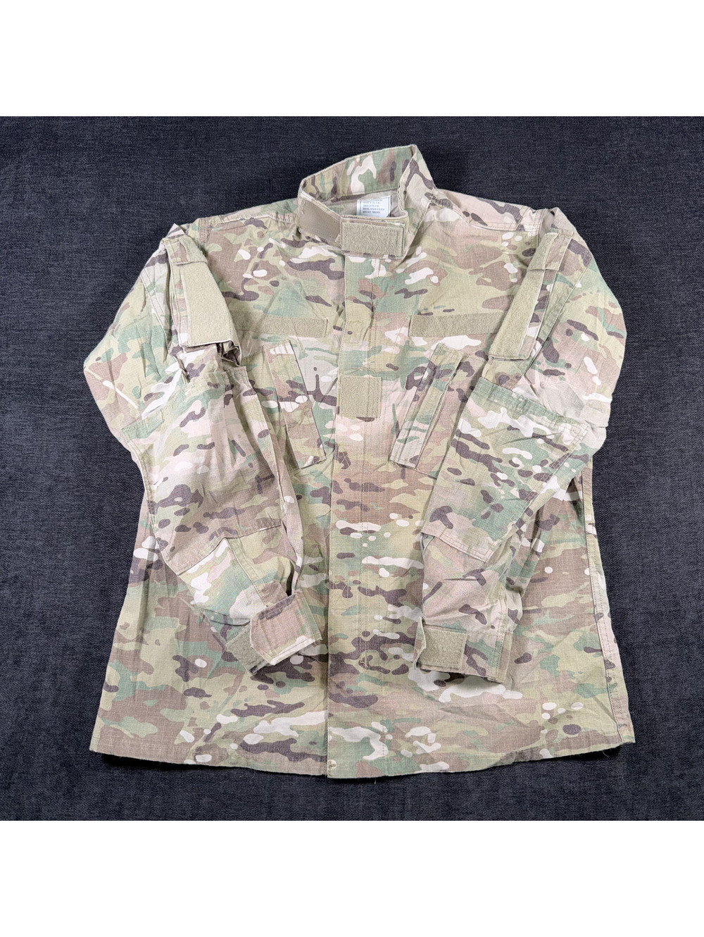 U.S. Army Flame Resistant Army Combat Uniform Coat Medium Regular